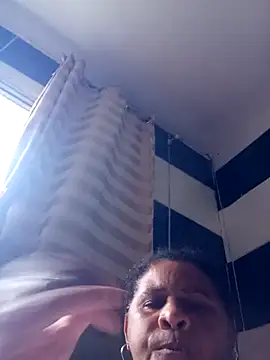 Snapshot of Rosabela04 chatting on November 24, 5:24 pm Rosabela04 online show from November 24, 5:24 pm