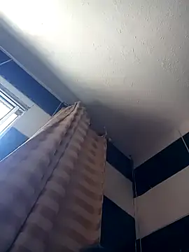 Snapshot of Rosabela04 chatting on December 2, 3:03 pm Rosabela04 online show from December 2, 3:03 pm