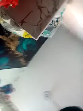 Snapshot of Rosabela04 chatting on November 18, 9:34 am Rosabela04 online show from November 18, 9:34 am