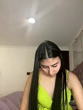 Isabella Montoya online show from November 24, 6:08 pm