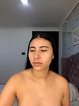 Isabella Montoya online show from October 10, 1:45 pm