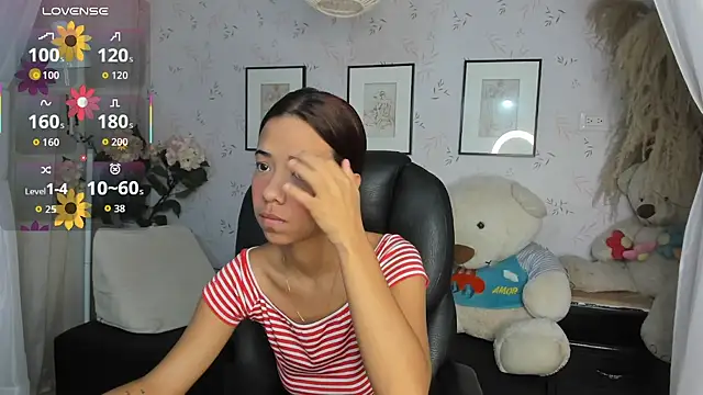 Snapshot of Anntonellaa chatting on November 26, 12:16 pm Anntonellaa online show from November 26, 12:16 pm