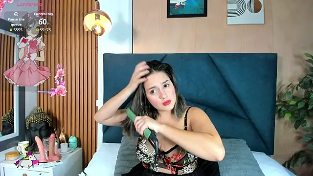 Snapshot of VictoriaHarriss chatting on October 8, 7:36 pm VictoriaHarriss online show from October 8, 7:36 pm