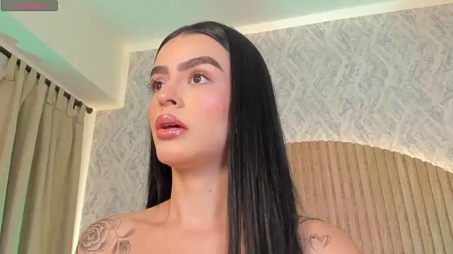 Snapshot of Sophiie_Belle chatting on September 14, 11:49 pm Sophiie Belle online show from September 14, 11:49 pm