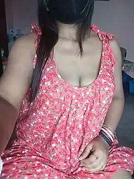 Snapshot of Bengalibeauty96 chatting on June 5, 12:11 pm Bengalibeauty96 online show from June 5, 12:11 pm