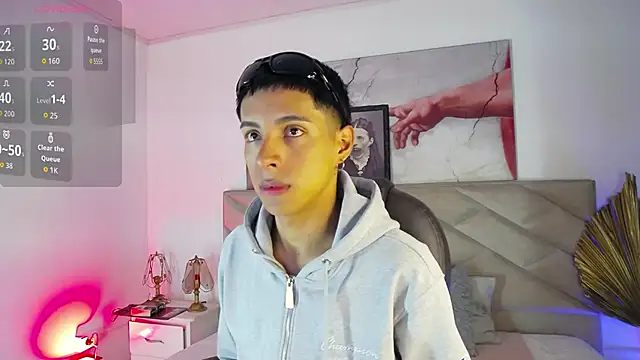 EstivenSallas online show from October 2, 2:37 am