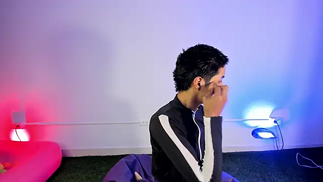 EstivenSallas online show from September 17, 7:38 pm