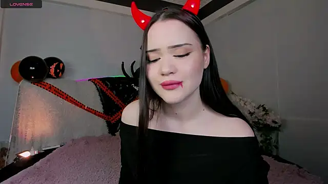  spicygirl online show from October 31, 9:11 pm