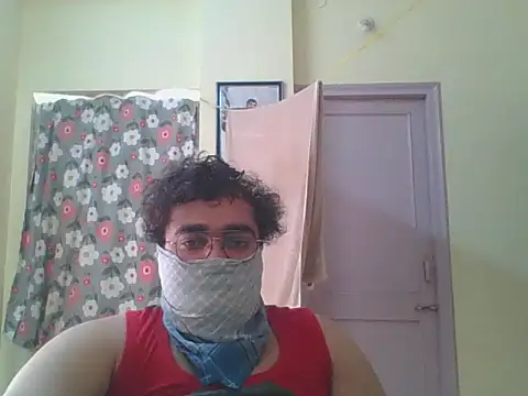 Snapshot of Kunal6782 chatting on February 27, 10:59 am Kunal6782 online show from February 27, 10:59 am
