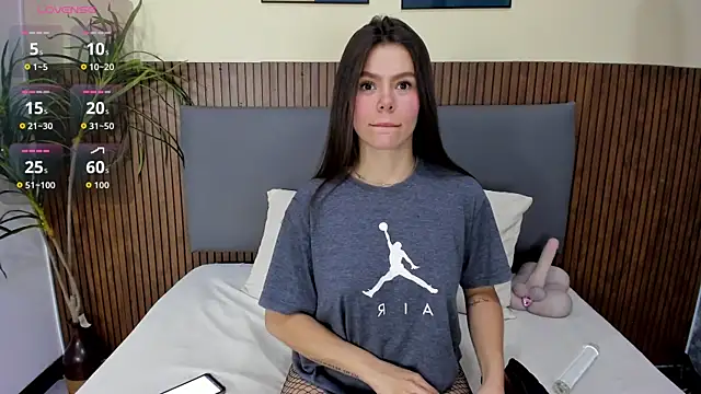 EmillyHarper  online show from October 8, 3:52 am