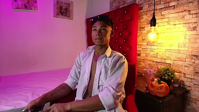 CoffeNaughty nom online show from October 7, 3:29 am