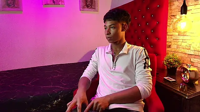 CoffeNaughty nom online show from October 5, 4:03 am