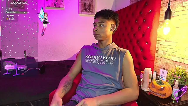 CoffeNaughty nom online show from October 10, 4:02 am