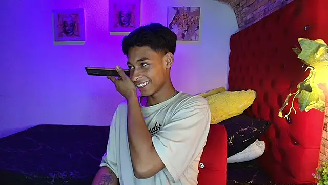 CoffeNaughty nom online show from November 15, 4:55 pm