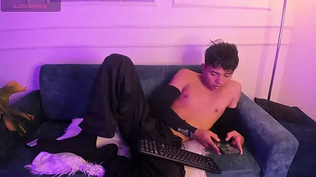 Jaycob Black1 online show from January 19, 12:42 pm