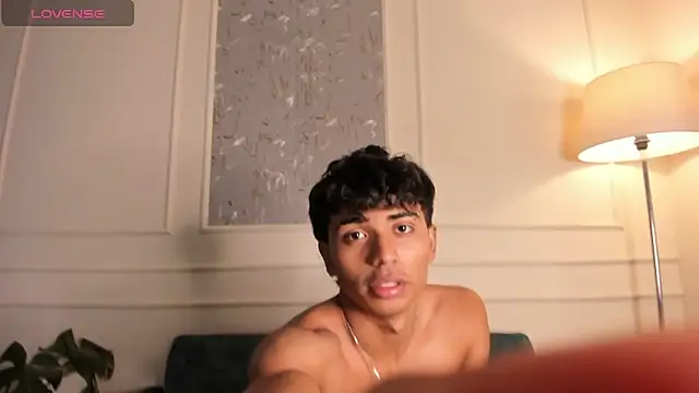 Snapshot of Jaycob_Black1 chatting on November 11, 12:33 pm Jaycob Black1 online show from November 11, 12:33 pm