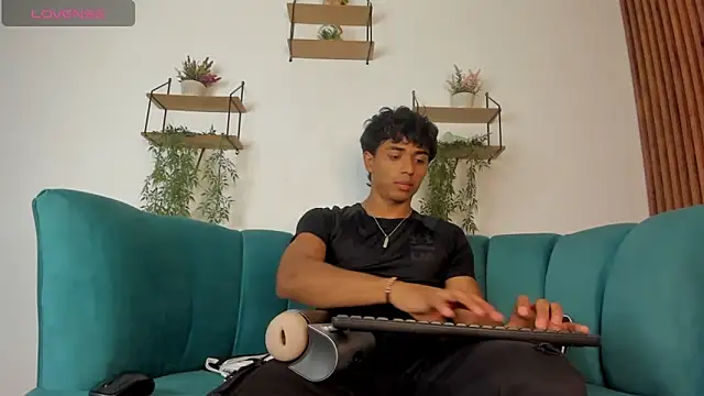 Snapshot of Jaycob_Black1 chatting on October 27, 7:59 pm Jaycob Black1 online show from October 27, 7:59 pm