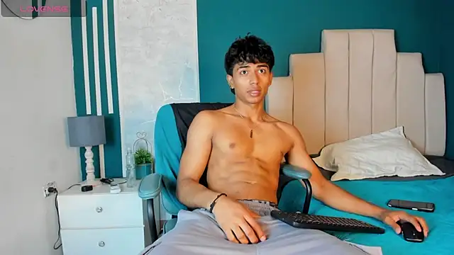 Snapshot of Jaycob_Black1 chatting on September 22, 12:11 pm Jaycob Black1 online show from September 22, 12:11 pm