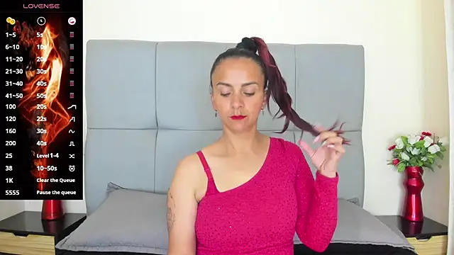 kimberly norris online show from October 17, 7:59 pm
