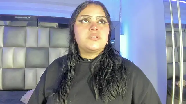 abbiecollins js online show from January 9, 3:57 am