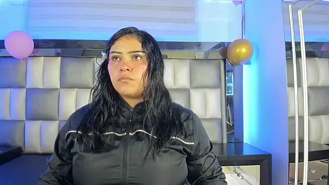 abbiecollins js online show from November 22, 4:11 am