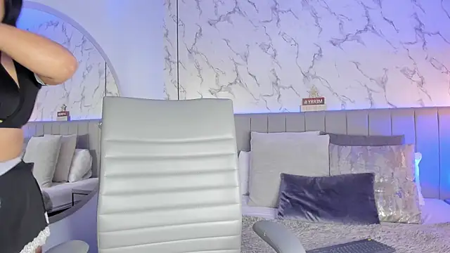 Amber Santana online show from January 7, 9:53 pm