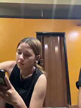 coupleyys online show from February 5, 2:18 am