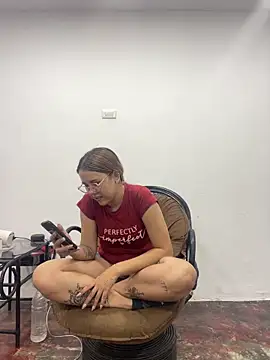 coupleyys online show from February 22, 1:19 am