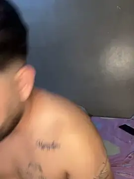 coupleyys online show from February 22, 8:54 pm