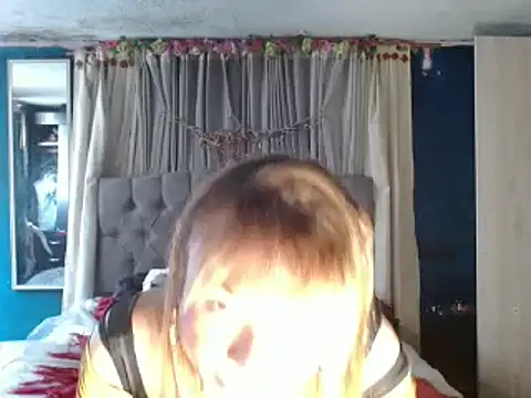 Snapshot of skarleth_hot21 chatting on September 25, 8:59 pm skarleth hot21 online show from September 25, 8:59 pm