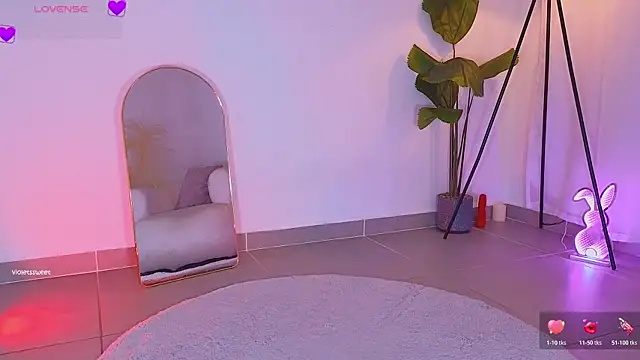 violetssweet online show from January 10, 10:49 pm