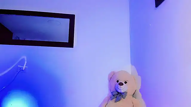 daniela dolls online show from June 23, 3:32 pm