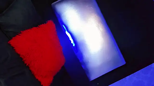 daniela dolls online show from December 16, 1:15 pm