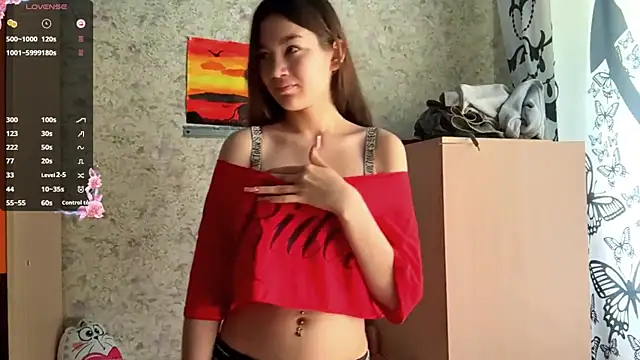 Cuteviola online show from May 15, 12:52 am