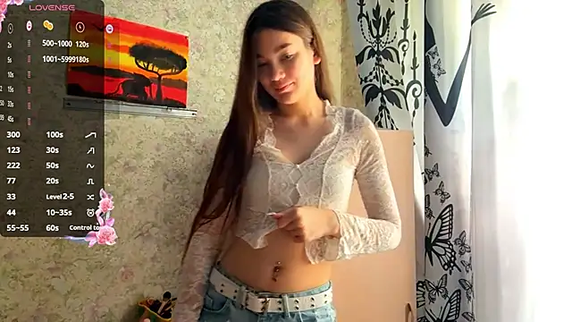 Cuteviola online show from May 5, 12:46 am