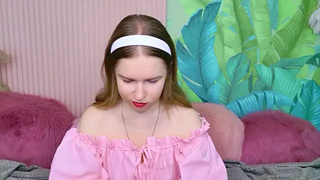 Alida Brice online show from February 14, 5:51 am