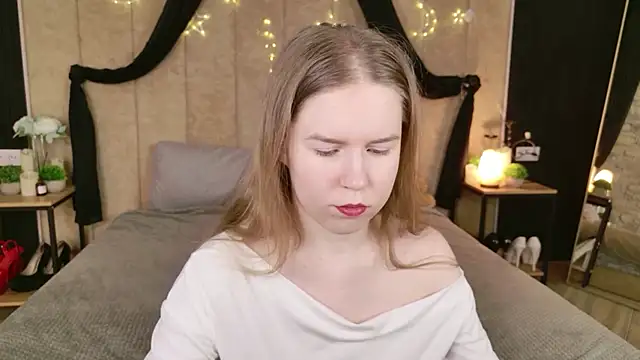 Alida Brice online show from March 16, 5:37 am