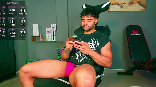 JordanRossie online show from February 25, 9:58 pm