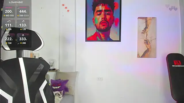 Snapshot of JordanRossie chatting on December 3, 2:45 am JordanRossie online show from December 3, 2:45 am