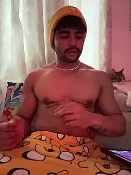 Snapshot of JordanRossie chatting on October 26, 9:59 pm JordanRossie online show from October 26, 9:59 pm