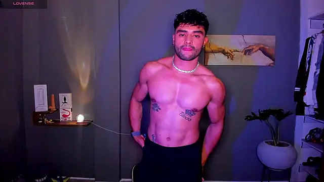 JordanRossie online show from April 14, 12:48 am