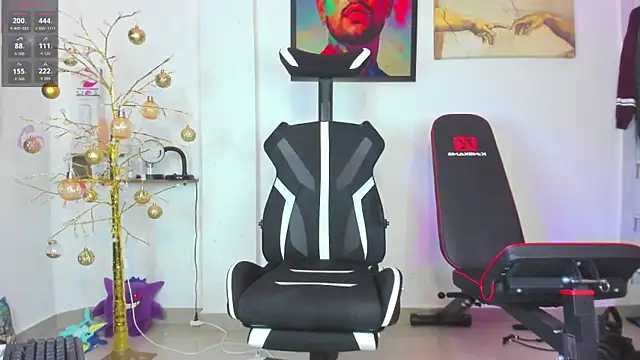 JordanRossie online show from December 18, 5:06 pm