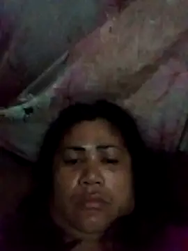 Snapshot of slutty_pinay12 chatting on November 8, 5:49 pm slutty pinay12 online show from November 8, 5:49 pm