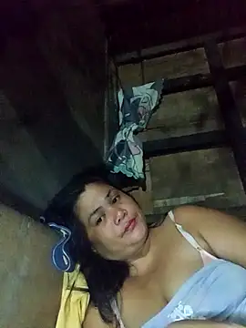 Snapshot of slutty_pinay12 chatting on October 19, 3:04 pm slutty pinay12 online show from October 19, 3:04 pm