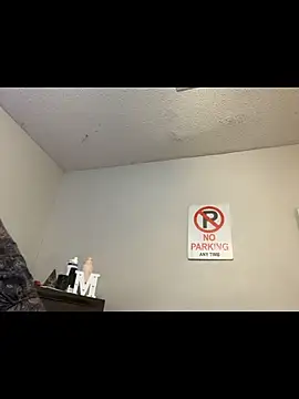 nymphoandthebeast69 online show from December 3, 12:55 am