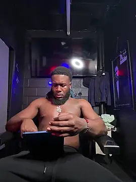 nymphoandthebeast69 online show from February 19, 10:01 am