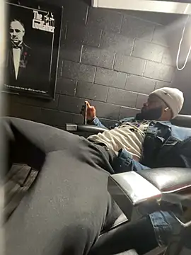 nymphoandthebeast69 online show from February 25, 5:02 pm