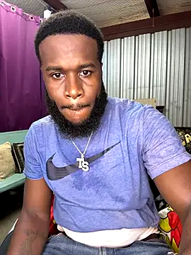 nymphoandthebeast69 online show from December 23, 1:27 am