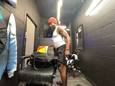 nymphoandthebeast69 online show from March 8, 8:39 am