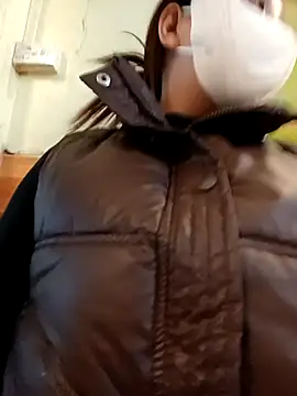 Snapshot of -Miu-98 chatting on February 27, 11:32 am -Miu-98 online show from February 27, 11:32 am